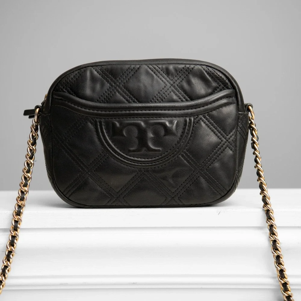 Tory Burch Fleming Crossbody Bag Black Quilted Leather Minimalist Quiet Luury
